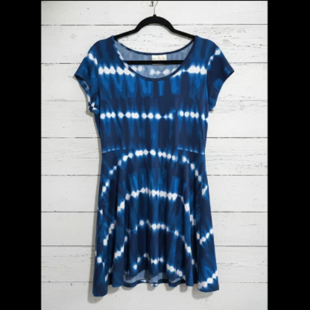 Bobbie Brooks Medium Blue White Tie Dye Short Sleeve Maxi Dress